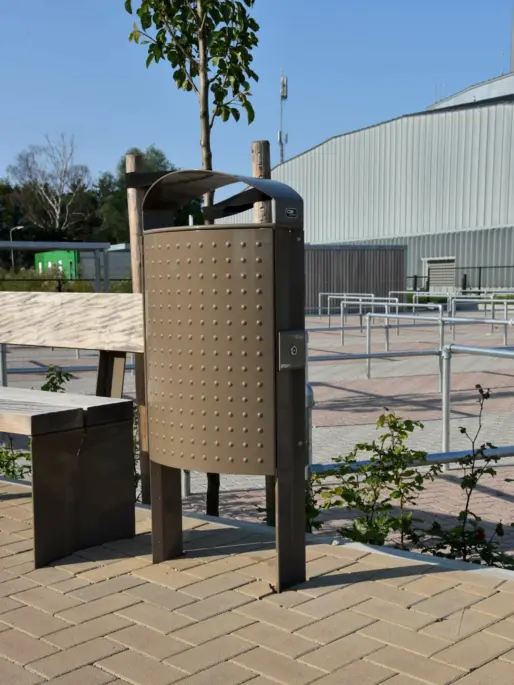 Afvalbakken geschikt voor vakantieparken Grijsen Park Straatdesign