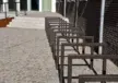 Vierkante fietsbeugels in de openbare ruimte