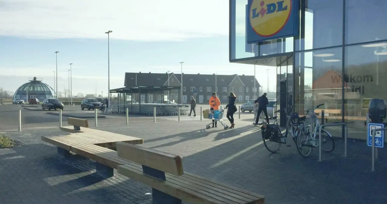 Sitzbank Plane II Kombination vor Lidl