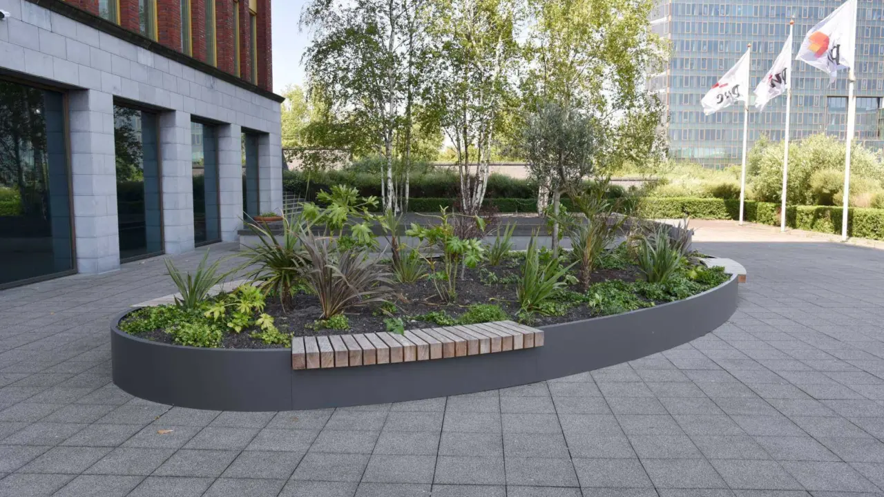 Maatwerk plantenbak inlc zittingkantopsluiting 20 1920