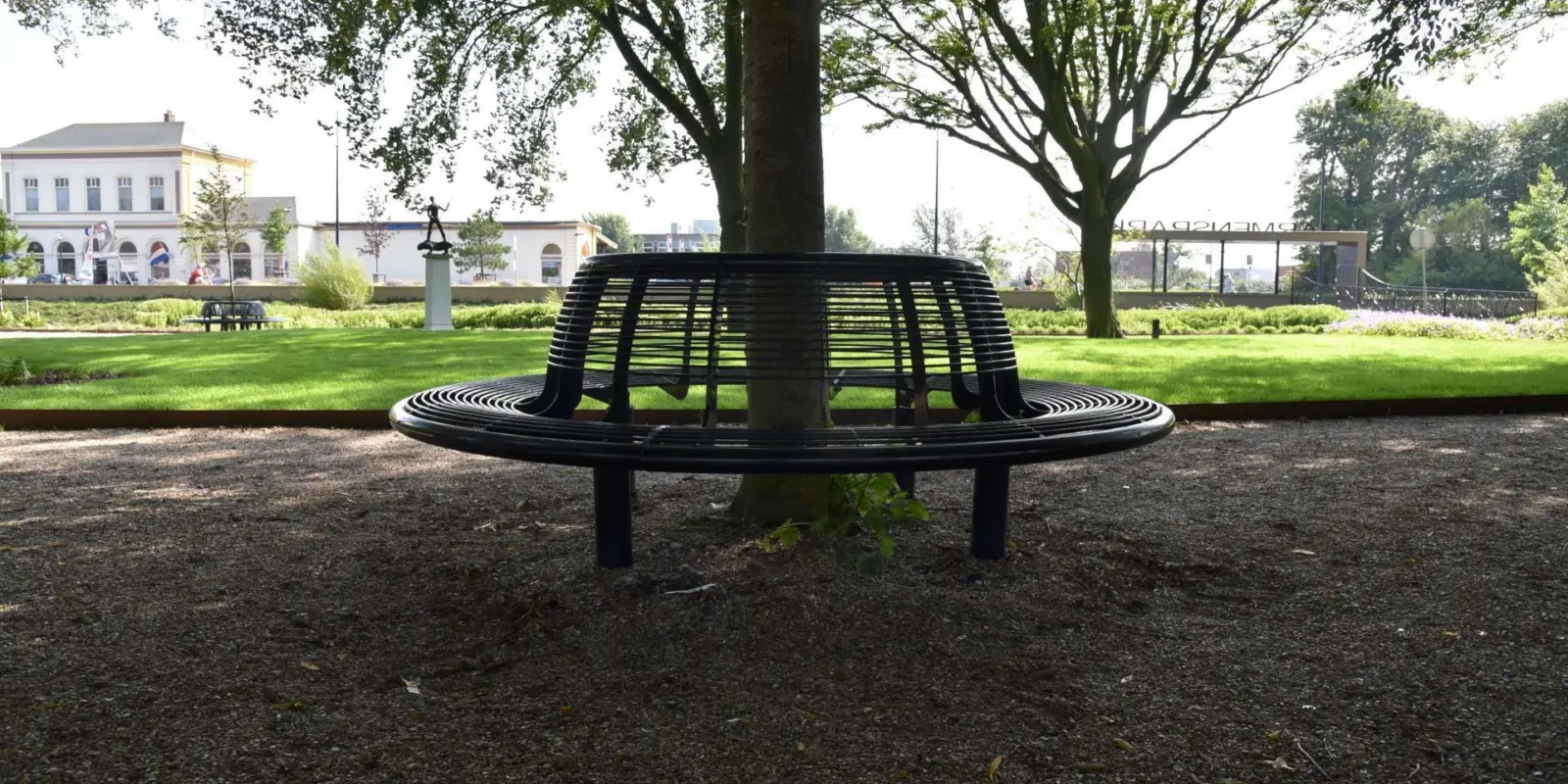 Baumbank Wenters Einzelsitz mit Rückenlehne Harmenspark Harlingen