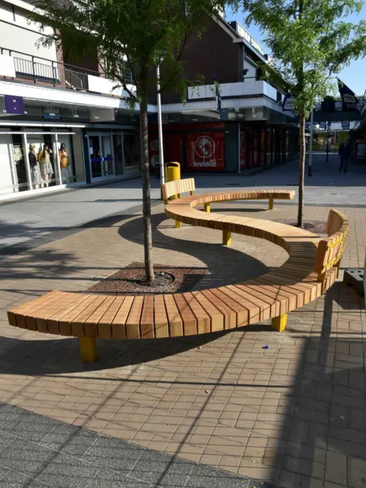 Kleurrijk straatmeubilair voor de openbare ruimte Grijsen Park Straatdesign 2