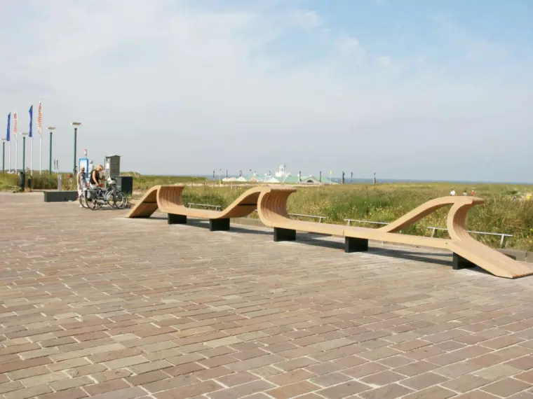 Straatmeubilair Grijsen Park Straatdesign Golfbank in Noordwijk