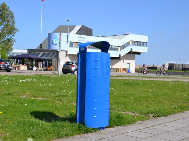 Kleurrijk straatmeubilair voor de openbare ruimte Grijsen Park Straatdesign