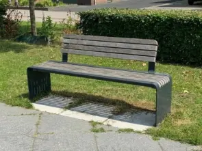 Buitenbank Bend enkelzits met rugleuning latten