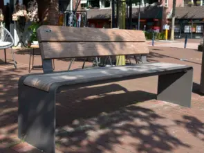 Buitenbank Bend enkelzits met rugleuning planken