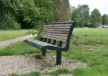 Buitenbank Cruzado enkelzits met rugleuning hout voor de openbare ruimte 2