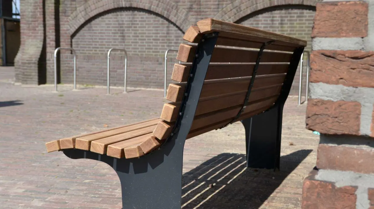 Buitenbank Notaris enkelzits met rugleuning
