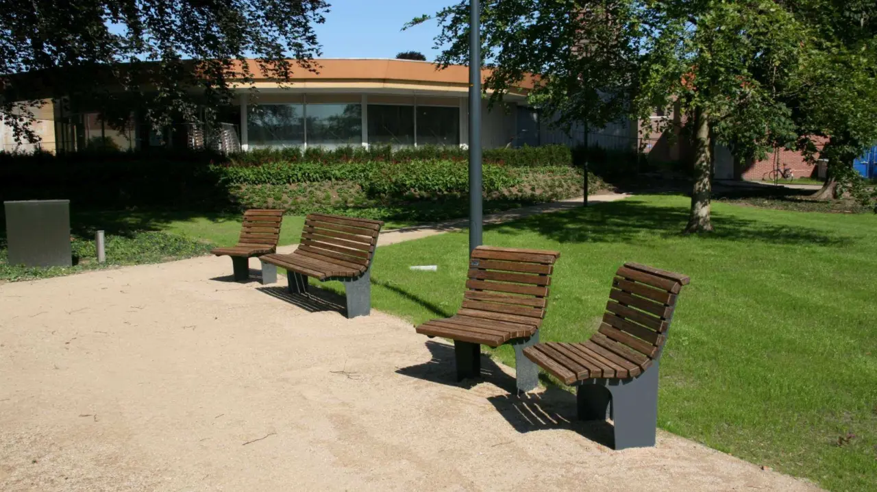 Buitenbank Notaris stoel