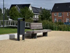 Buitenbank Plane plus enkelzits met rugleuning voor de openbare ruimte 2