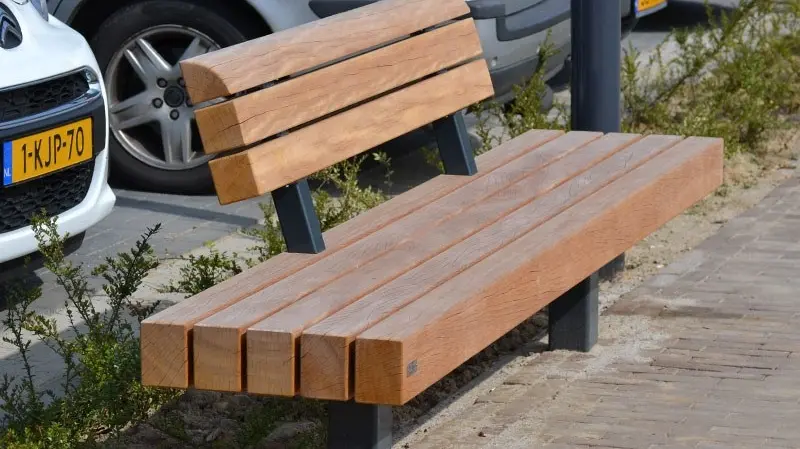 Plane Einzelsitz mit Rückenlehne B Parkbänke Grijsen Stadtmobiliar