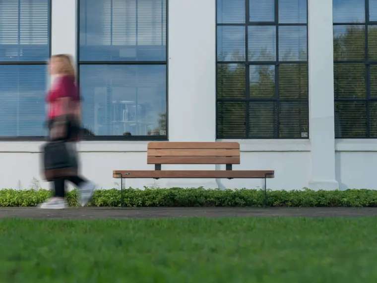 Buitenbank Rondure enkelzits met rugleuning 12