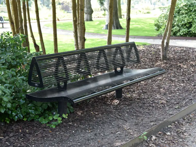 Wenters Einzelsitz mit Rückenlehne (Stahl) Parkbänke Grijsen Stadtmöbel