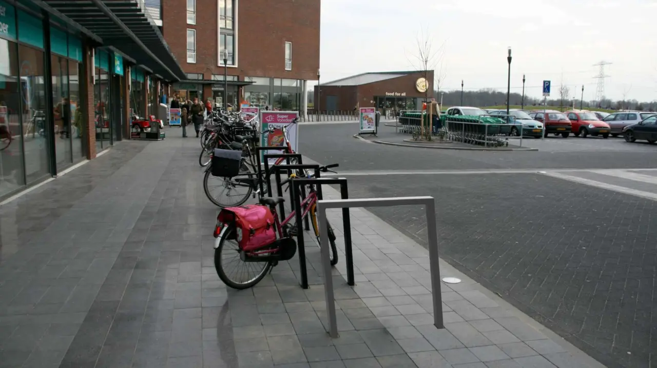 Fietsbeugel Cubic I (900) voor de openbare ruimte