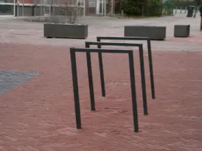 Fietsbeugel Cubic I (900) voor de openbare ruimte