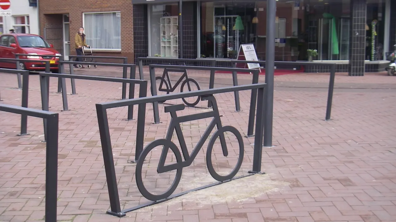 Cubic Doppel XL mit Fahrradlogo Fahrradbügel Grijsen Stadtmobiliar