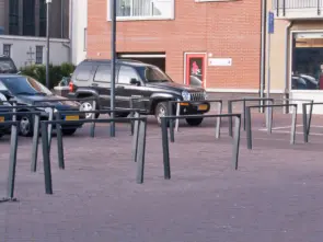 Fahrradanlehnbügel Cubic Doppel XL Grijsen Stadtmobiliar