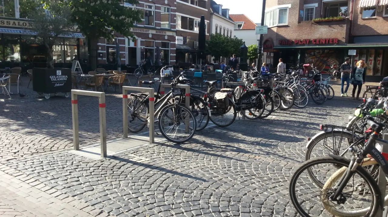 Inklapbare Square fietsbeugels voor de openbare ruimte 2