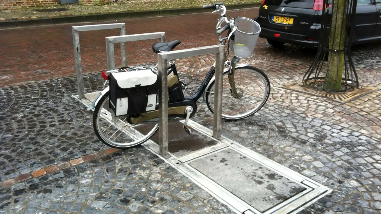 Inklapbare Square fietsbeugels voor de openbare ruimte 12