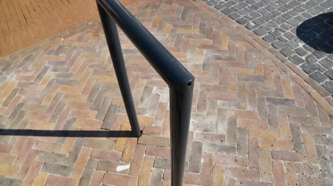 Fietsbeugel Rondo Enkel voor de openbare ruimte