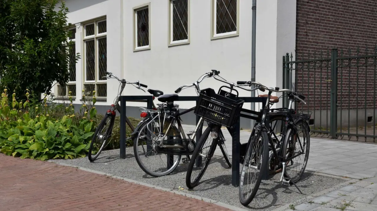 Fietsbeugels Square enkel voor de openbare ruimte 3