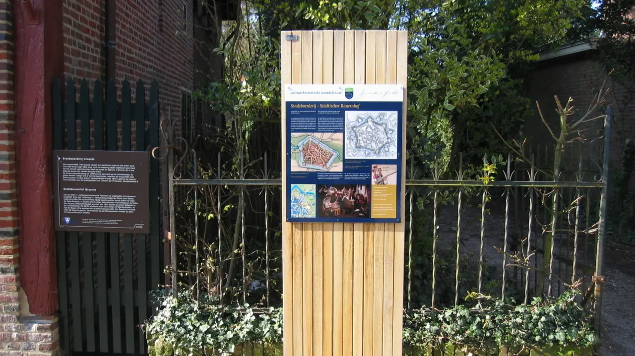 Information board Wooden board 2