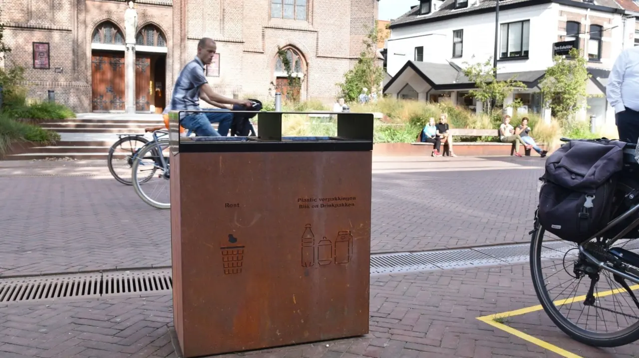 Oplossingen op maat Afvalbakken Quadrat 1