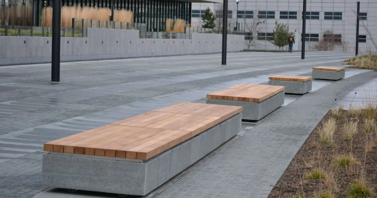 Bankauflagen auf Naturstein Den Haag