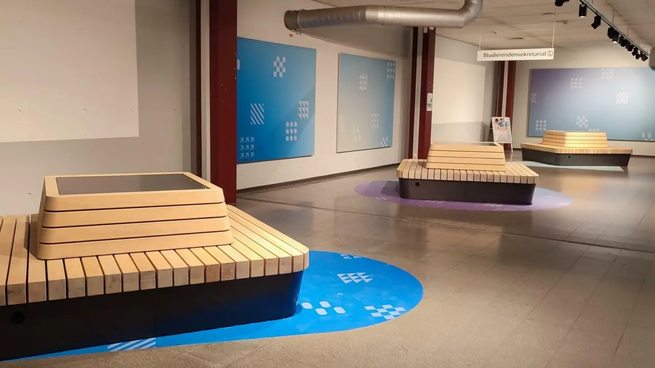 Universiteit Bielefeld Plane Solid maatwerk banken Binnenmeubilair 9