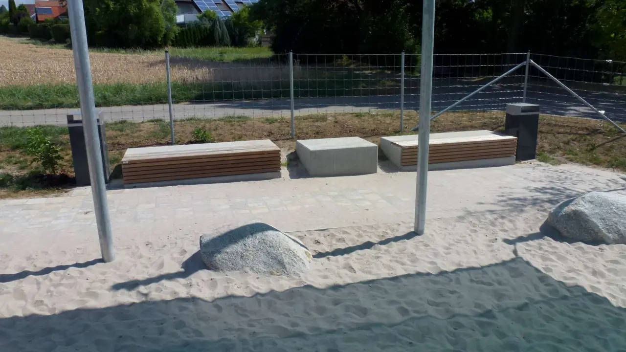 Bietigheim Bissingen lounge Sitzelement Abfallbehälter Außenbereich Quadrat 5 Grijsen Stadtmobiliar