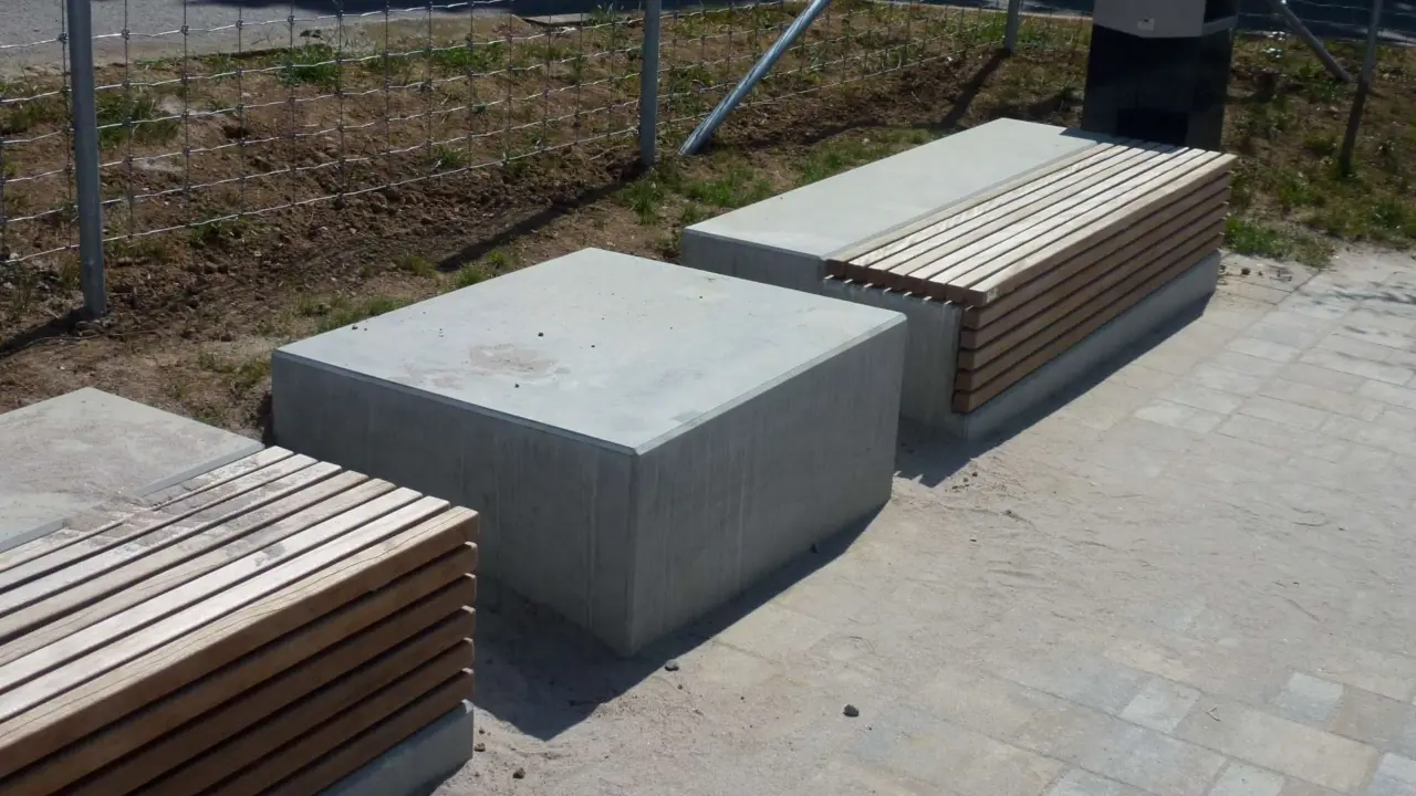 Bietigheim Bissingen Lounge-Element Mülleimer Außenbereich Modell Quadrat 6 Grijsen Stadtmobiliar