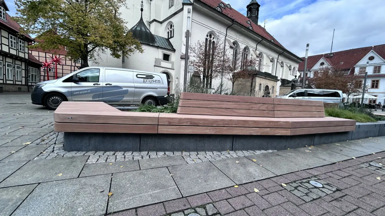 Celle Stechbahn Bankauflagen Plane 9 Flächenentsiegelung Grijsen Stadtmobiliar