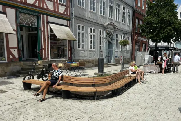 Modulare Parkbank Celle Markt 4 Grijsen Stadtmobiliar