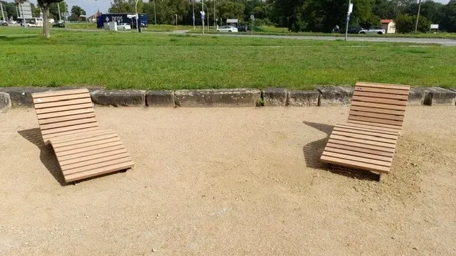 Notaris Liegen Einzelliege Parkbank Dessau Grijsen Stadtmobiliar