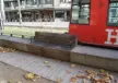 Duesseldorf Koe-Bogen Bankauflagen Grijsen Stadtmibiliar 06 11 57