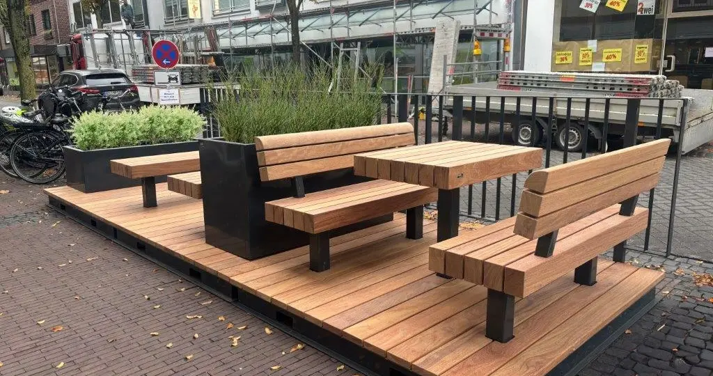 Geldern Parklet November Serie Plane Grijsen Stadtmobiliar