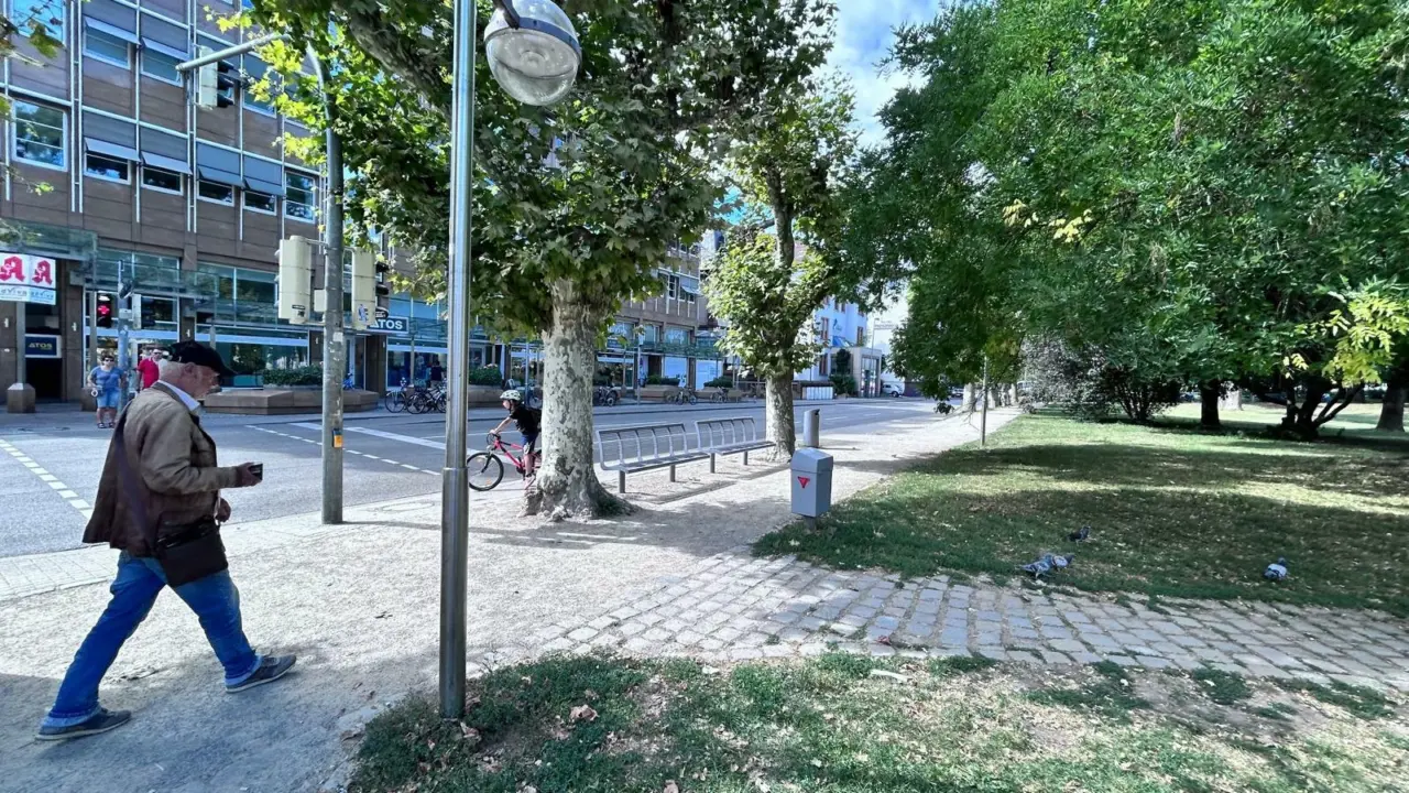 Heidelberg Cruzado Bankauflage Baumbank Einzelsitz Rückenlehne 6 Grijsen Stadtmobiliar