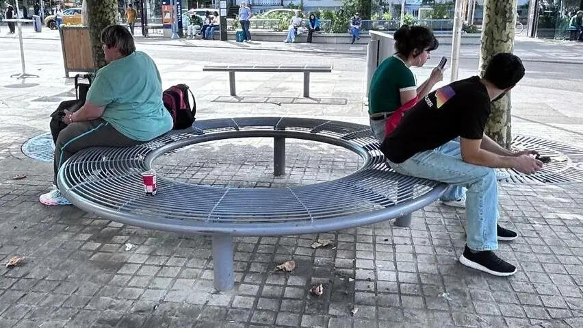 Baumbaunk Cruzado Grijsen Park und Stadtmobiliar