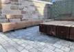 Kalchreut Pure Bank Podest Hocker Rückenlehne Corten 4 Grijsen Stadtmobiliar
