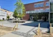 Köln Kalk Bildungscampus Baumbank Plane behandelte Douglasie Grijsen Stadtmobiliar