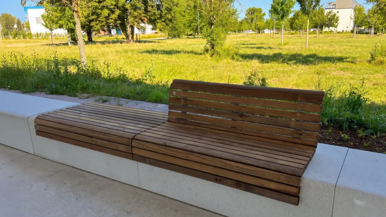 Bankauflage auf Beton Grijsen Stadtmobiliar 2