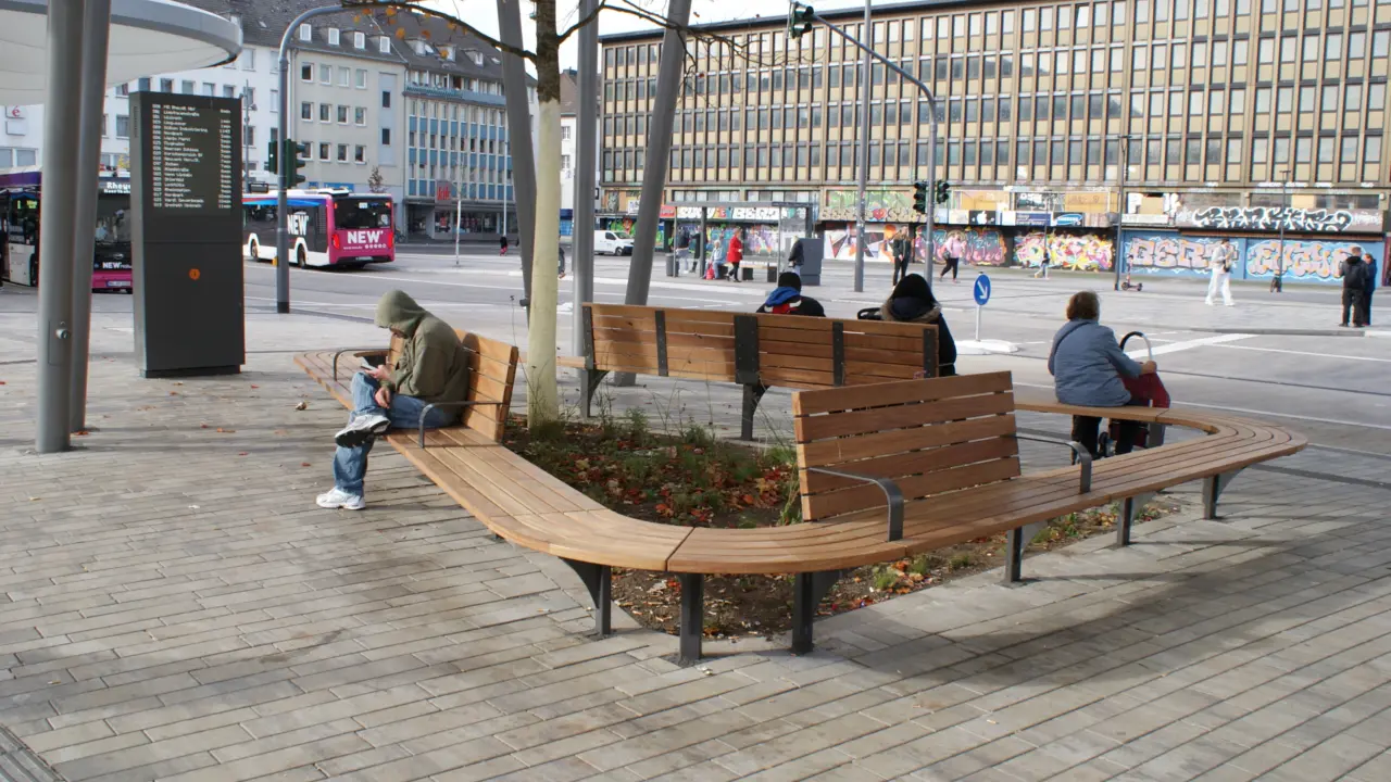 Mönchengladbach Hauptbahnhof Bankanlagen 32 Parkbank Grijsen Stadtmobiliar