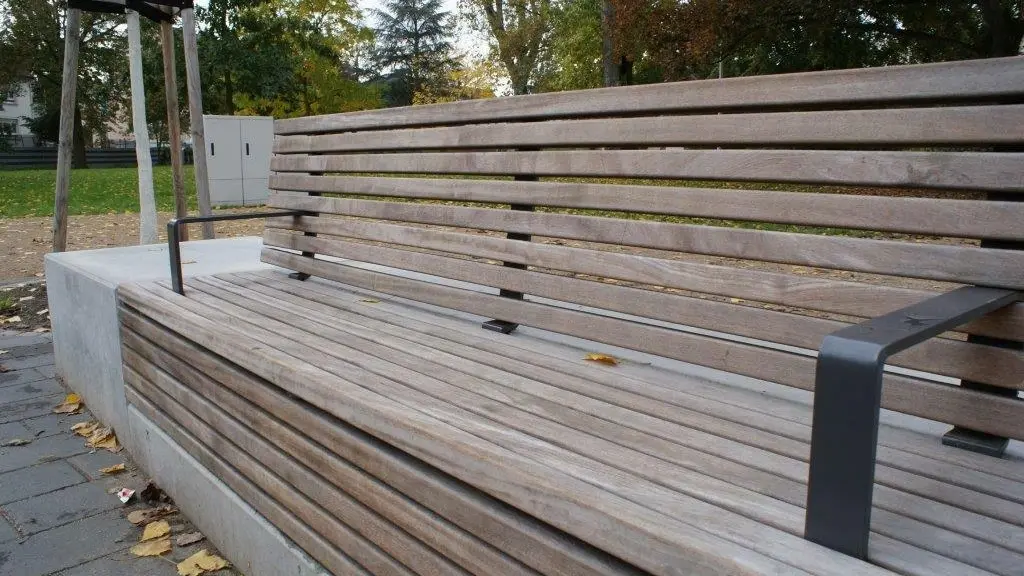 Viernheim Tivolipark Lounge Element 76 Bankauflage mit Rückenlehne Grijsen Stadtmobiliar