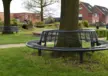 Baumbank Spielplatz Grijsen