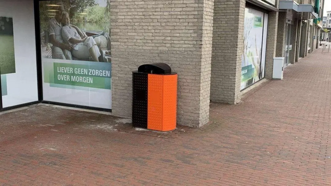 Almelo - Centrum - Condual afvalbak voor afvalscheiding in de openbare ruimte 3
