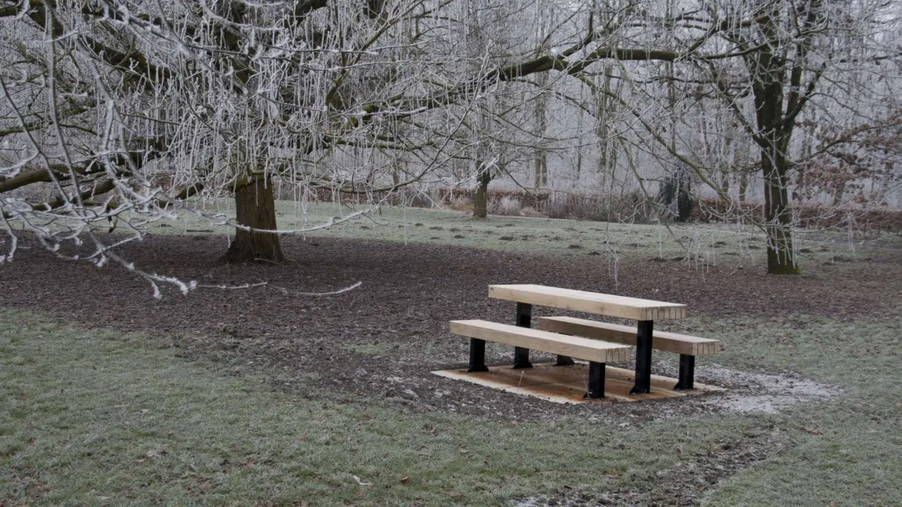Maßarbeit Plane Almere Wald der Unbesiegbaren