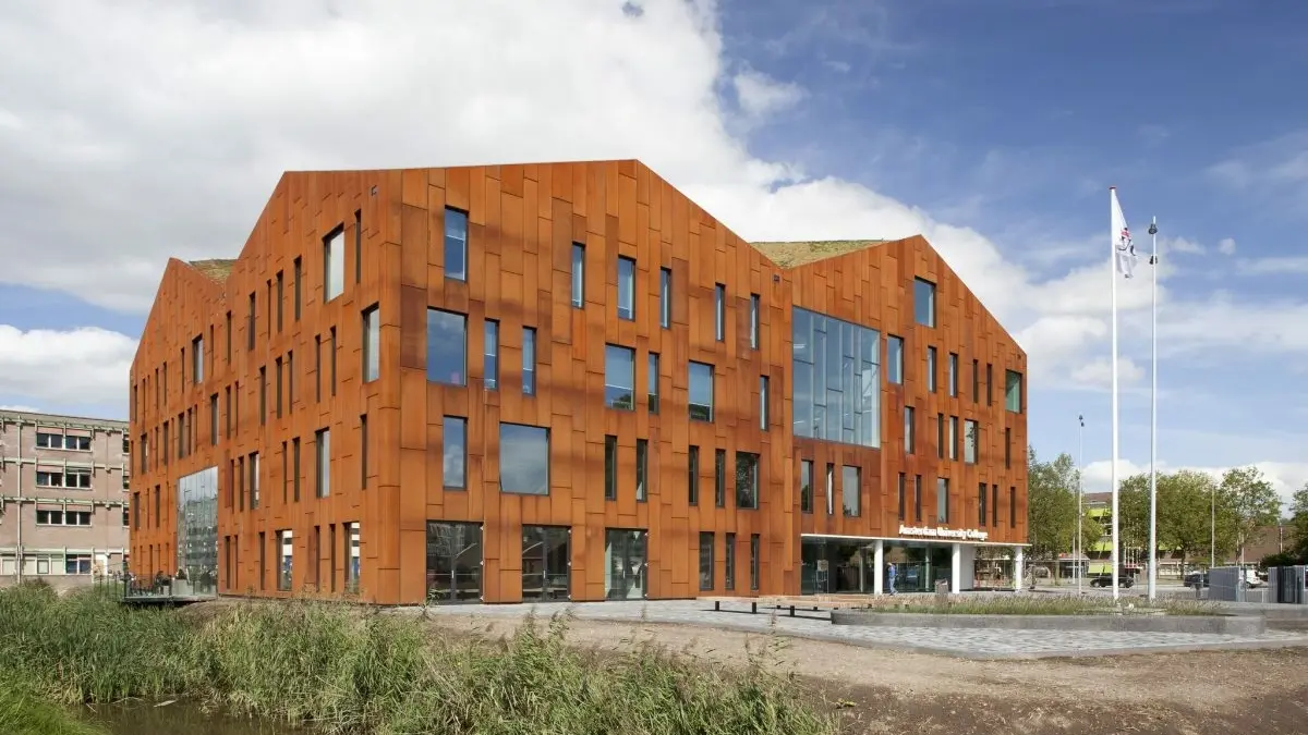 Amsterdam University College Constructo 50 Grijsen