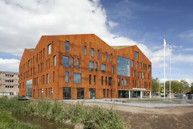 Amsterdam University College Constructo 50 Grijsen