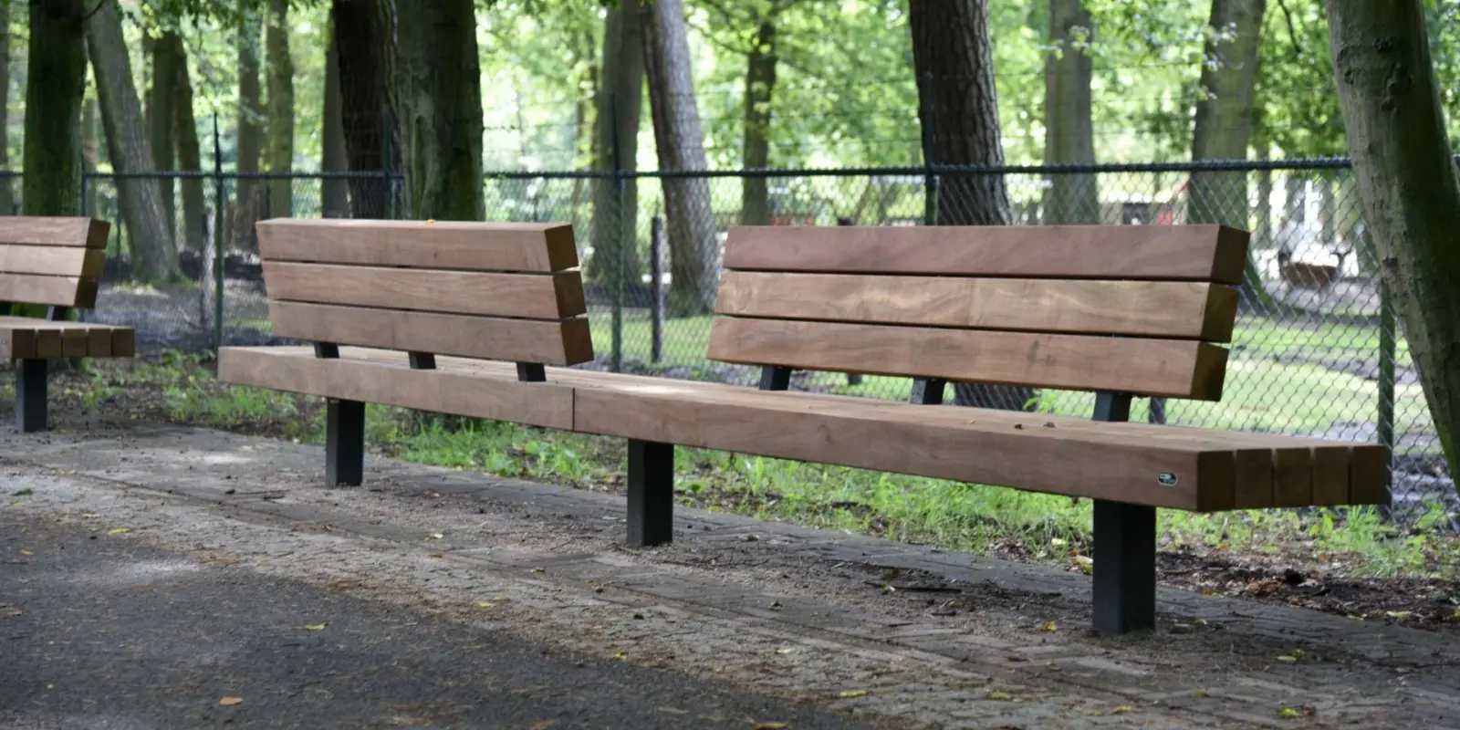 Buitenbank enkelzits met rugleuning verlengd voor de openbare ruimte 8