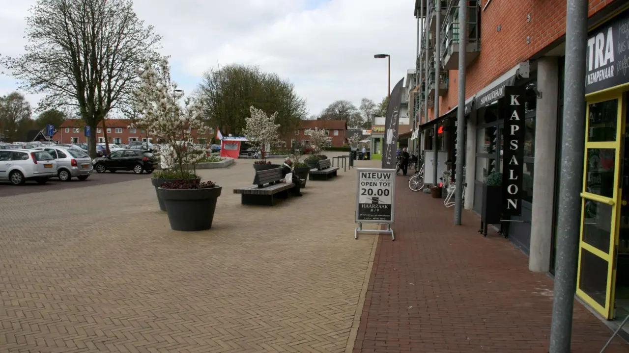 Burgum Winkelgebied Areka Plane Plus dubbelzits met comfort rugleuning square dubbel fietsbeugel straatmeubilair grijsen 5
